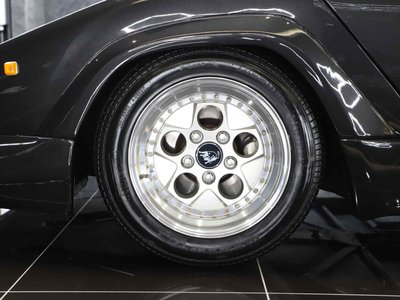 1989 Lamborghini COUNTACH — миниатюра 11