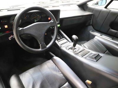 1989 Lamborghini COUNTACH — миниатюра 13