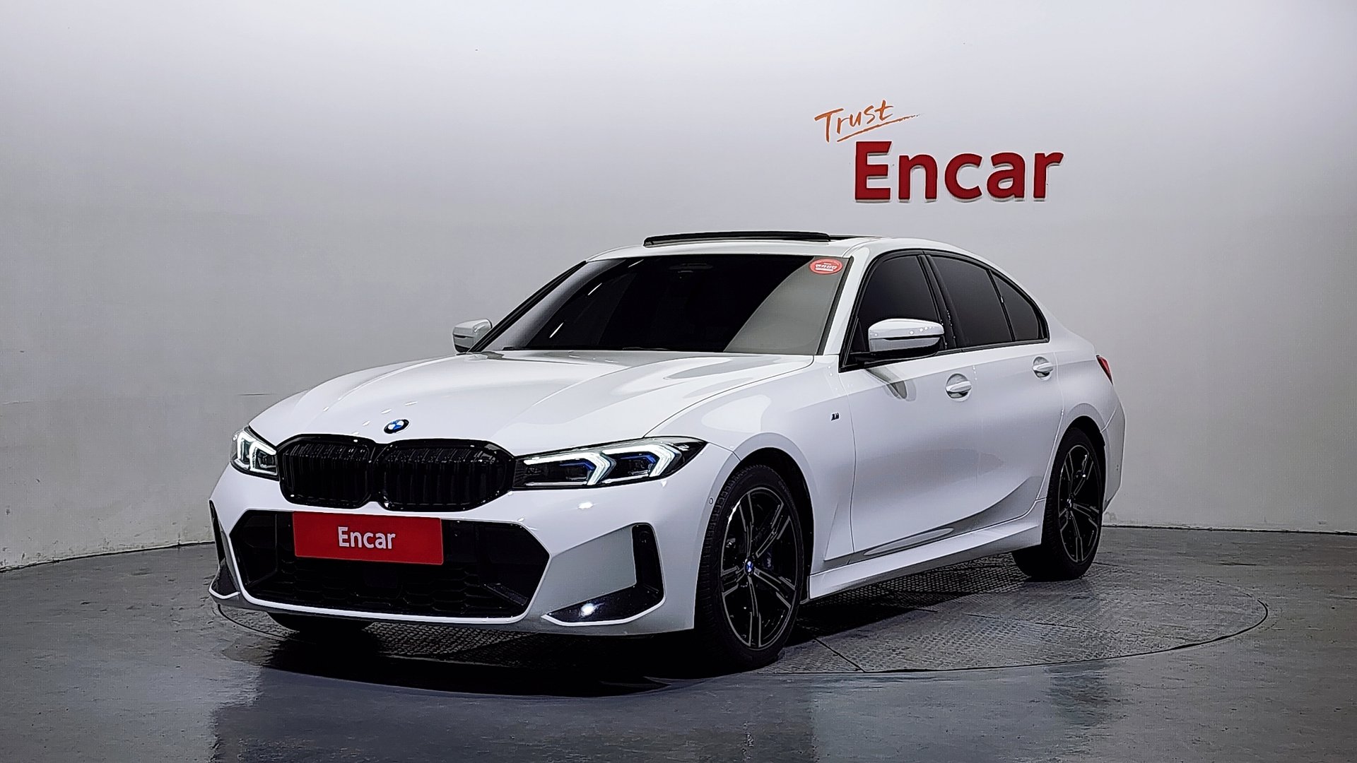 BMW 3 SERIES - View 1