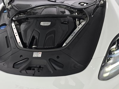 PORSCHE PANAMERA - 7