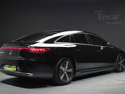 2022 Mercedes-BENZ EQS 照片 4