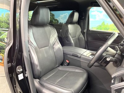 صورة 8 لـ 2023 Toyota VELLFIRE