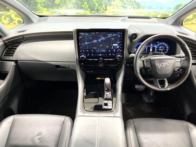 صورة 2 لـ 2023 Toyota VELLFIRE