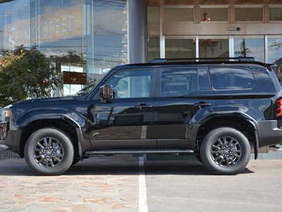 TOYOTA LAND CRUISER 250 - 9