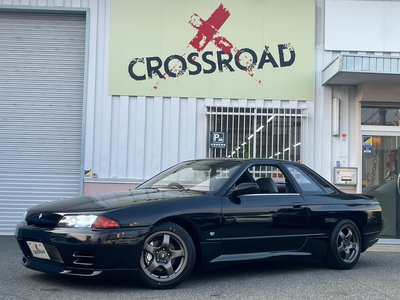 NISSAN SKYLINE COUPE - 2