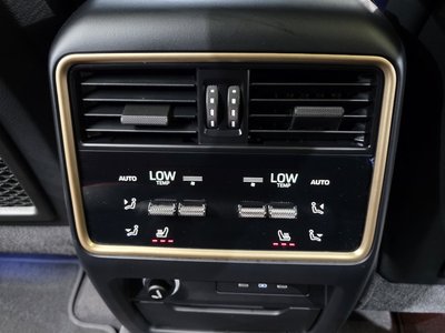 2024 Porsche CAYENNE 缩略图 25