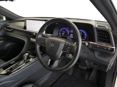 TOYOTA CROWN SPORT - 6