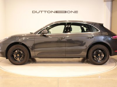 PORSCHE MACAN - 9