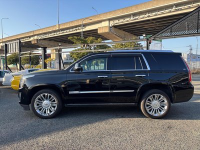CADILLAC ESCALADE - 5