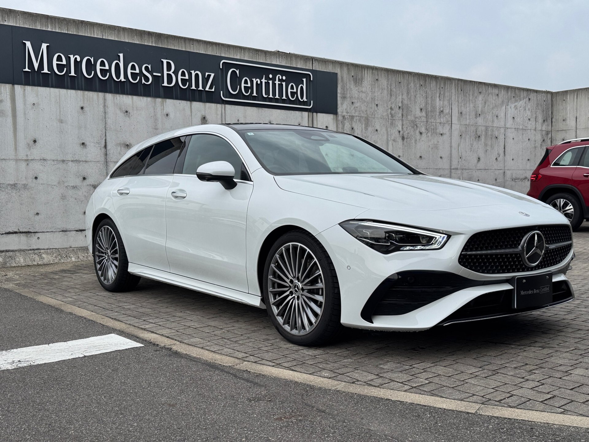 MERCEDES-BENZ CLA - View 1