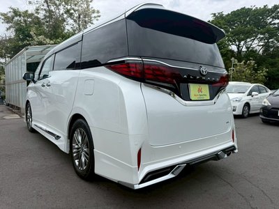 TOYOTA ALPHARD - 6