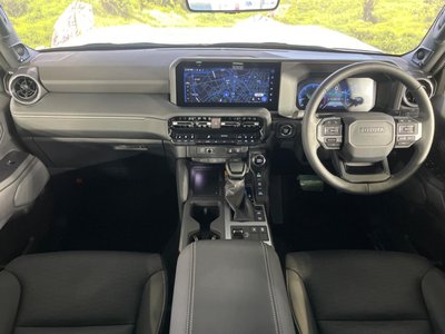TOYOTA LAND CRUISER 250 - 2