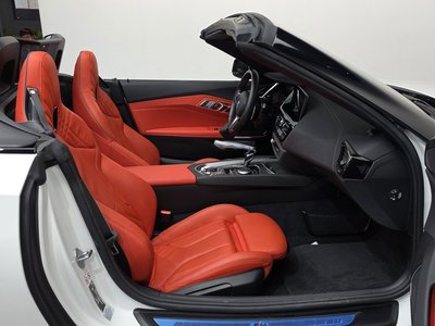 2024 BMW Z4 thumbnail 16
