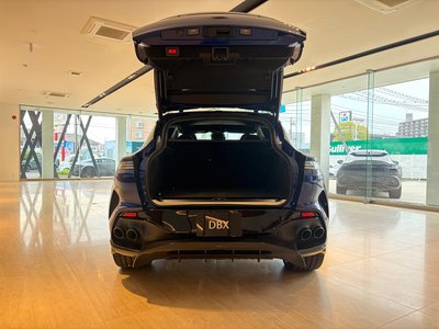 صورة 11 لـ 2024 Aston Martin DBX