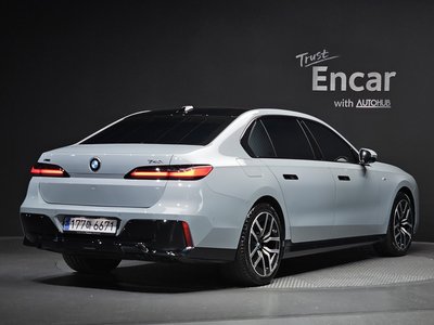 BMW 7 SERIES - 4