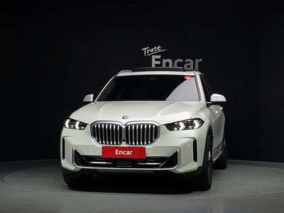 2024 BMW X5 photo 2