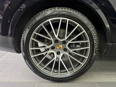 PORSCHE CAYENNE - 6