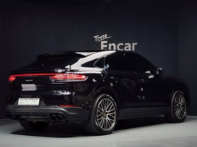 PORSCHE CAYENNE - 4