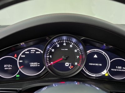 PORSCHE CAYENNE - 8