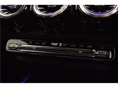 2024 Mercedes-BENZ GLB — миниатюра 21