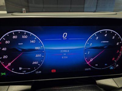 MERCEDES-BENZ GLC - 8