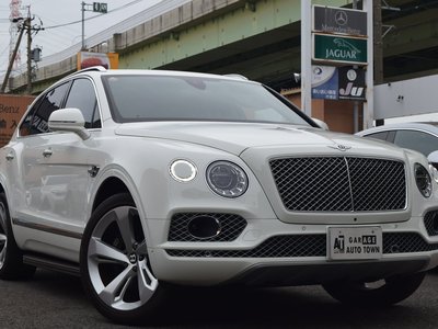 BENTLEY BENTAYGA - 3