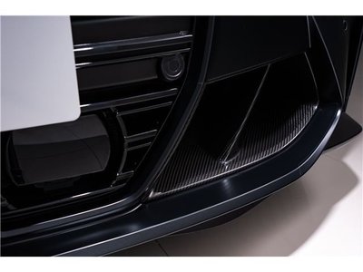 2021 BMW M4 缩略图 18