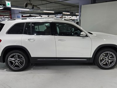2025 Mercedes-BENZ GLB 照片 9