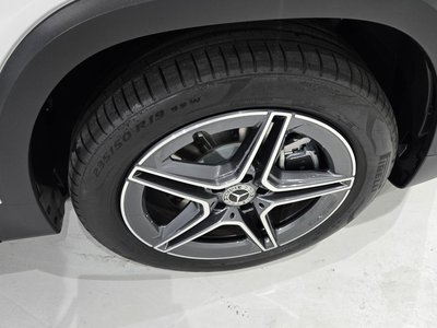 2025 Mercedes-BENZ GLB 照片 6