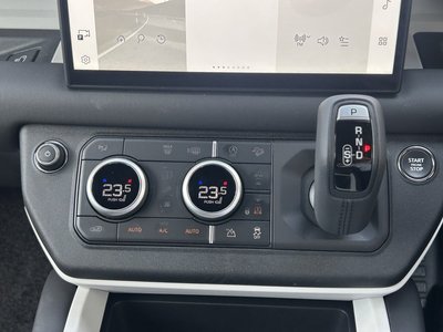 2025 LAND Rover DEFENDER thumbnail 20