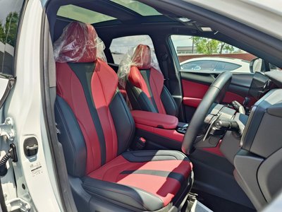 صورة مصغرة 12 لـ 2025 Lexus NX