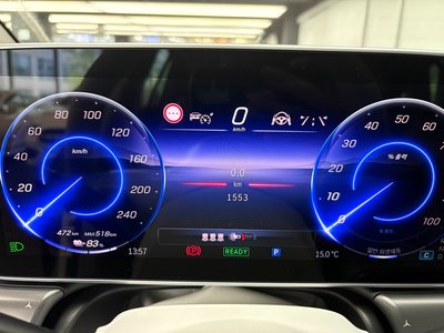 MERCEDES-BENZ EQE - 3