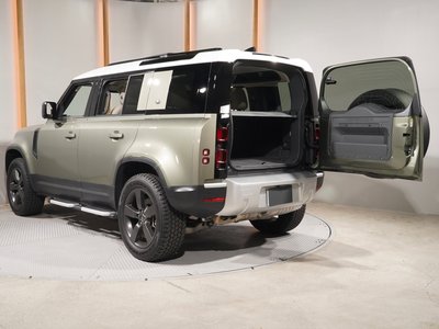 LAND ROVER DEFENDER 2024 thumbnail 9