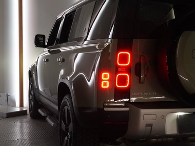LAND ROVER DEFENDER 2024 thumbnail 49