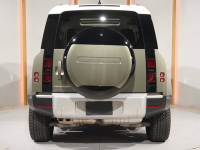 LAND ROVER DEFENDER 2024 thumbnail 8