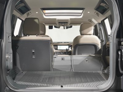 LAND ROVER DEFENDER 2024 thumbnail 24