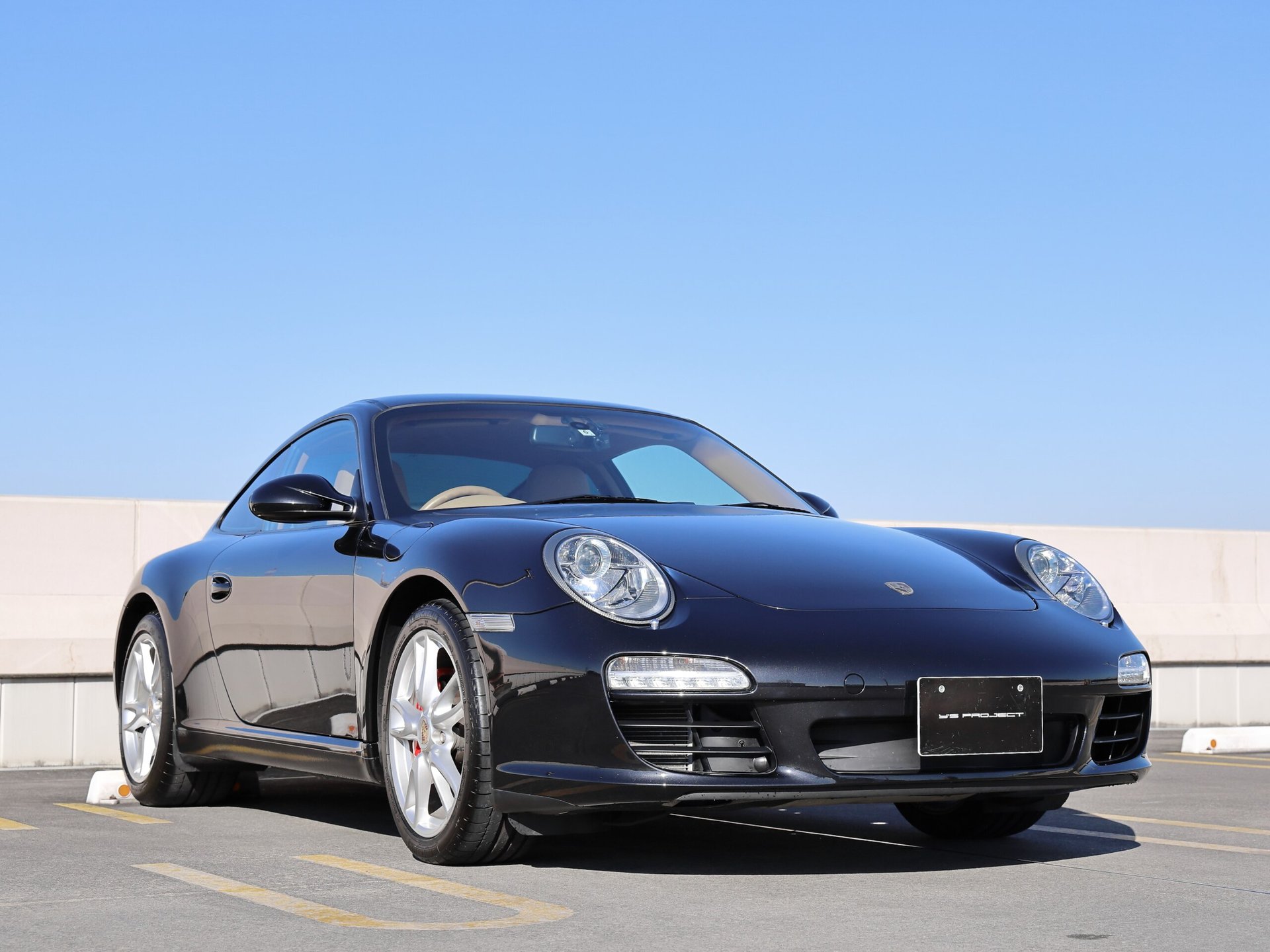 PORSCHE 911 - View 1