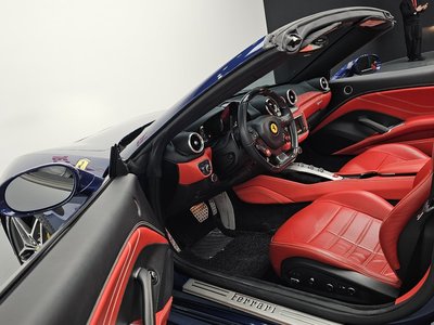 FERRARI CALIFORNIA - 10