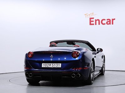 FERRARI CALIFORNIA - 3