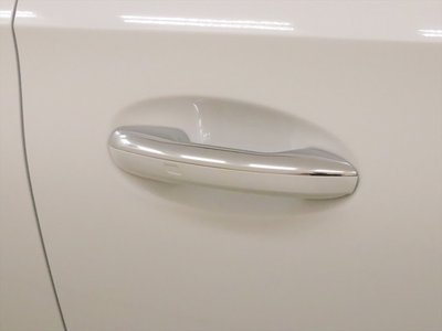 صورة مصغرة 12 لـ 2023 MERCEDES-BENZ C-CLASS