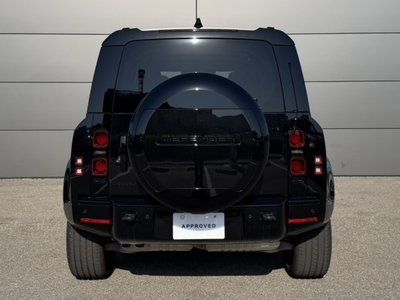 LAND ROVER DEFENDER - 10