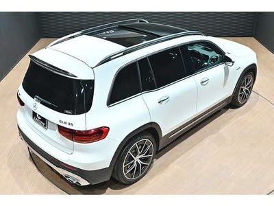 MERCEDES-BENZ GLB - 9