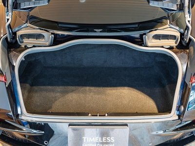 2017 Aston Martin DB11 照片 24