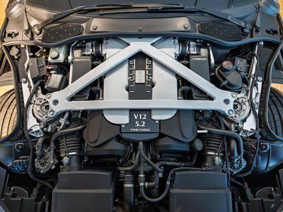 2017 Aston Martin DB11 照片 27