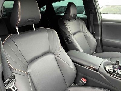 2025 Toyota CROWN CROSSOVER — миниатюра 25