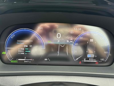 2025 Toyota CROWN CROSSOVER — миниатюра 14