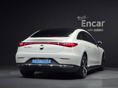 MERCEDES-BENZ EQE - 3