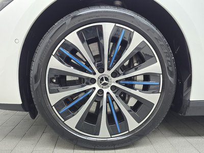 MERCEDES-BENZ EQE - 6