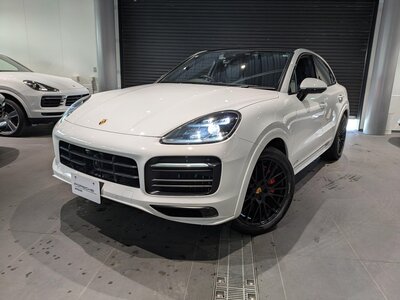 PORSCHE CAYENNE COUPE