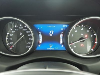 MASERATI LEVANTE - 8